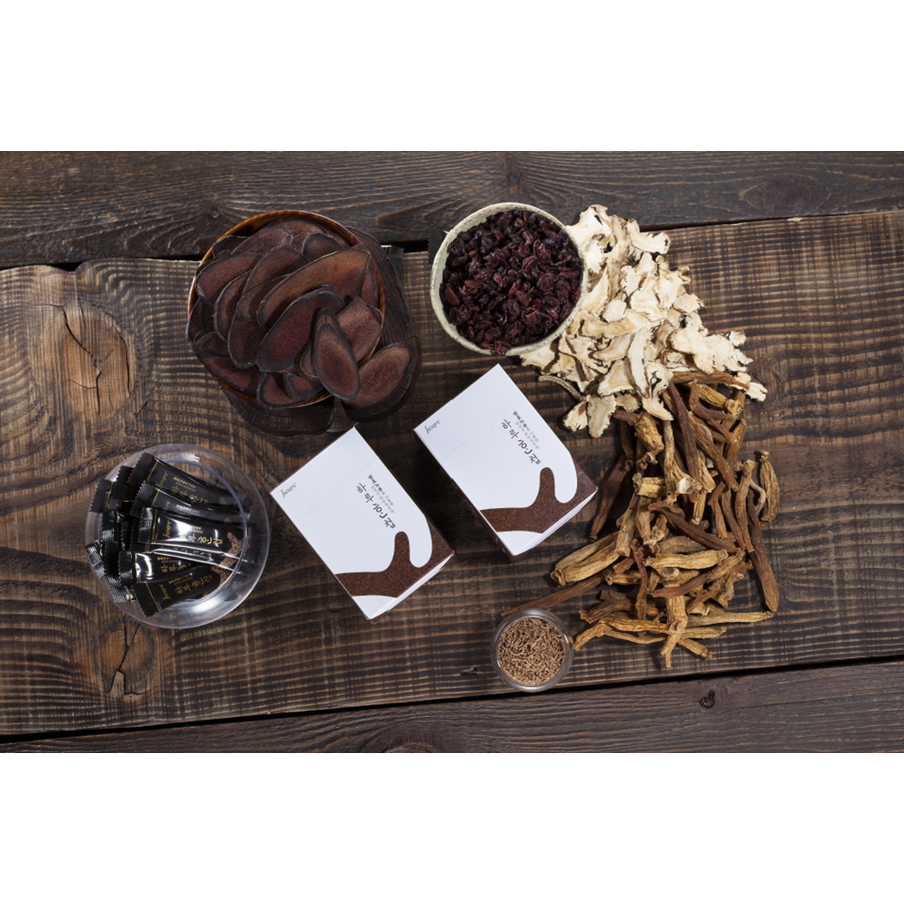 Oriental nutritious snack for pets that increase immunity