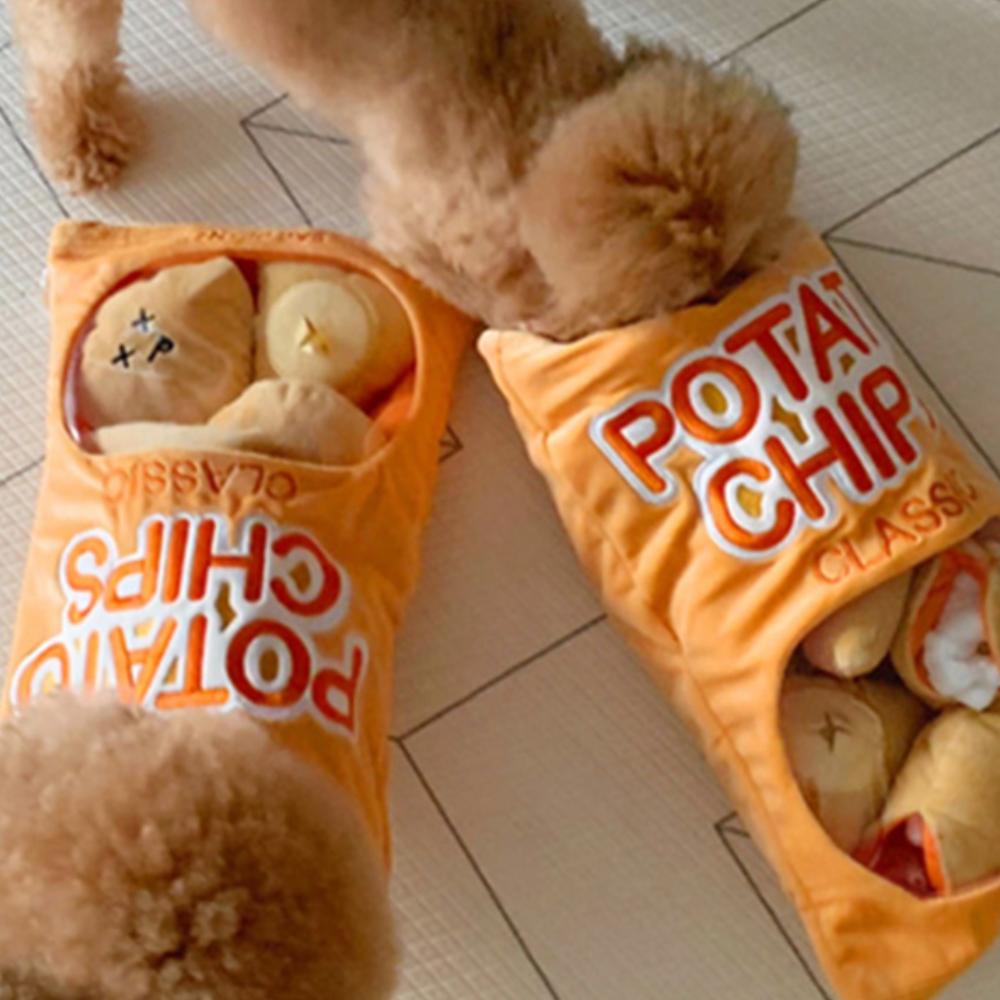 Potato chip nose walk toy