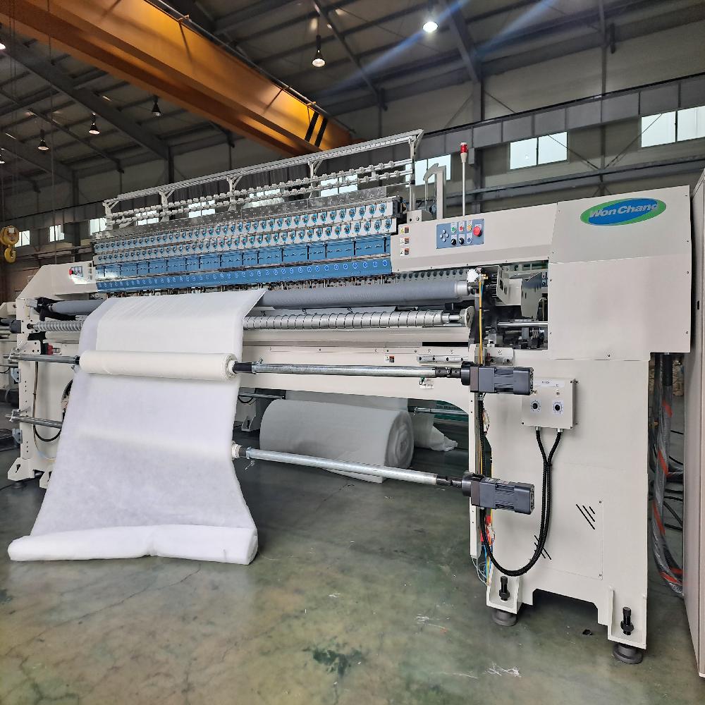 MULTI-NEEDLE QUILTING MACHINE