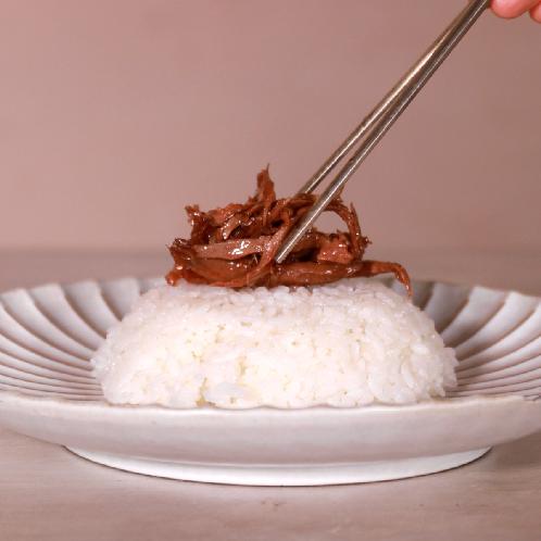 MM Beef Korean Plant Based Shred in Soy Sauce