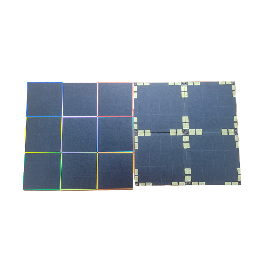 Portable combinable solar charger SolarBrick GEN3